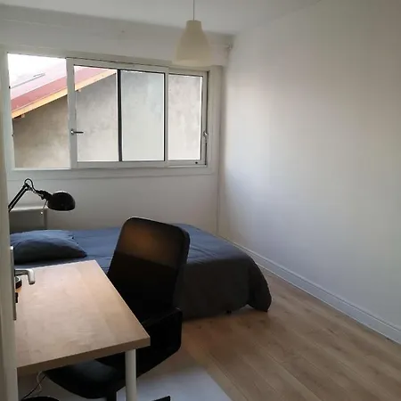 Apartment T4 Renove A Neuf / Vallier Catane / 78m²